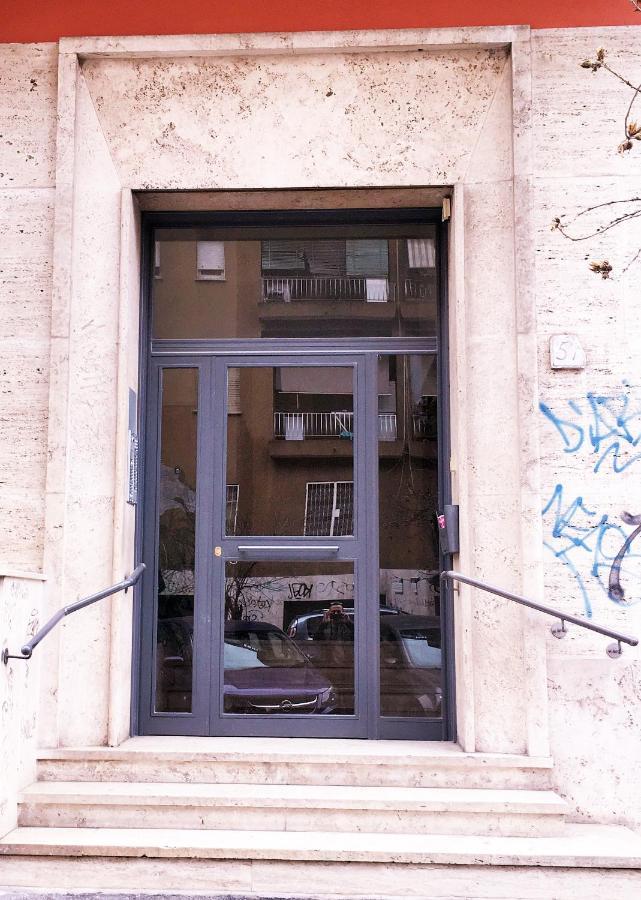 Casa Italiano - Bestbnb Garbatella Рим Экстерьер фото