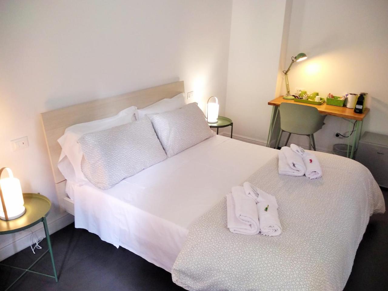 Casa Italiano - Bestbnb Garbatella Рим Экстерьер фото